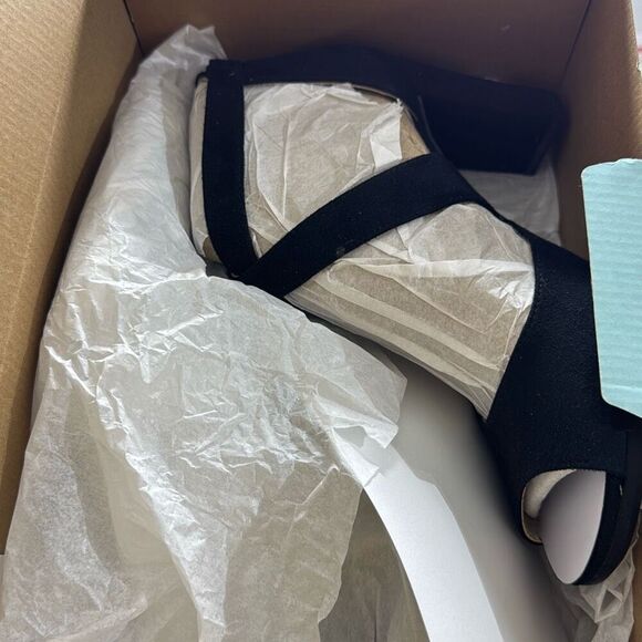 Lifestride Women's Allison Dress Sandal Black Size 8 Peep Toe Ankle Wrap New - Picture 8 of 8